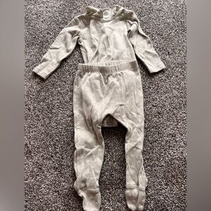 Zara set. Detail around the collar with footed bottoms. Like new!